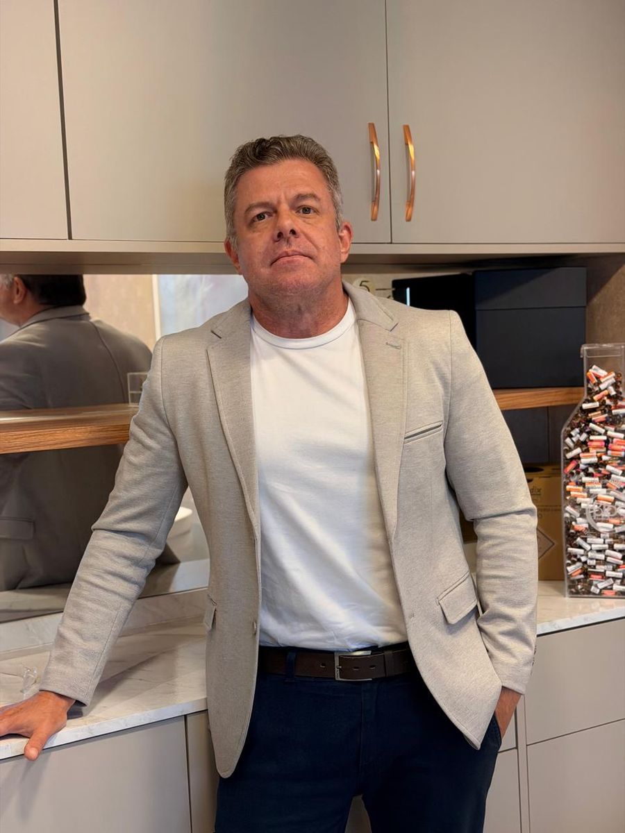 Dr. Fábio Rieger, médico nutrólogo da Clínica Motivation em Joinville
