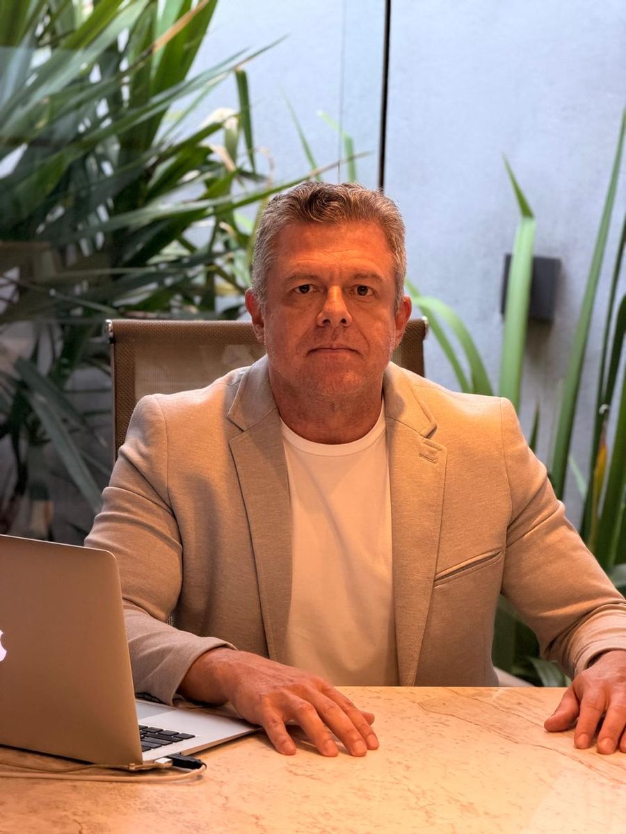 Dr. Fábio Rieger, médico nutrólogo da Clínica Motivation